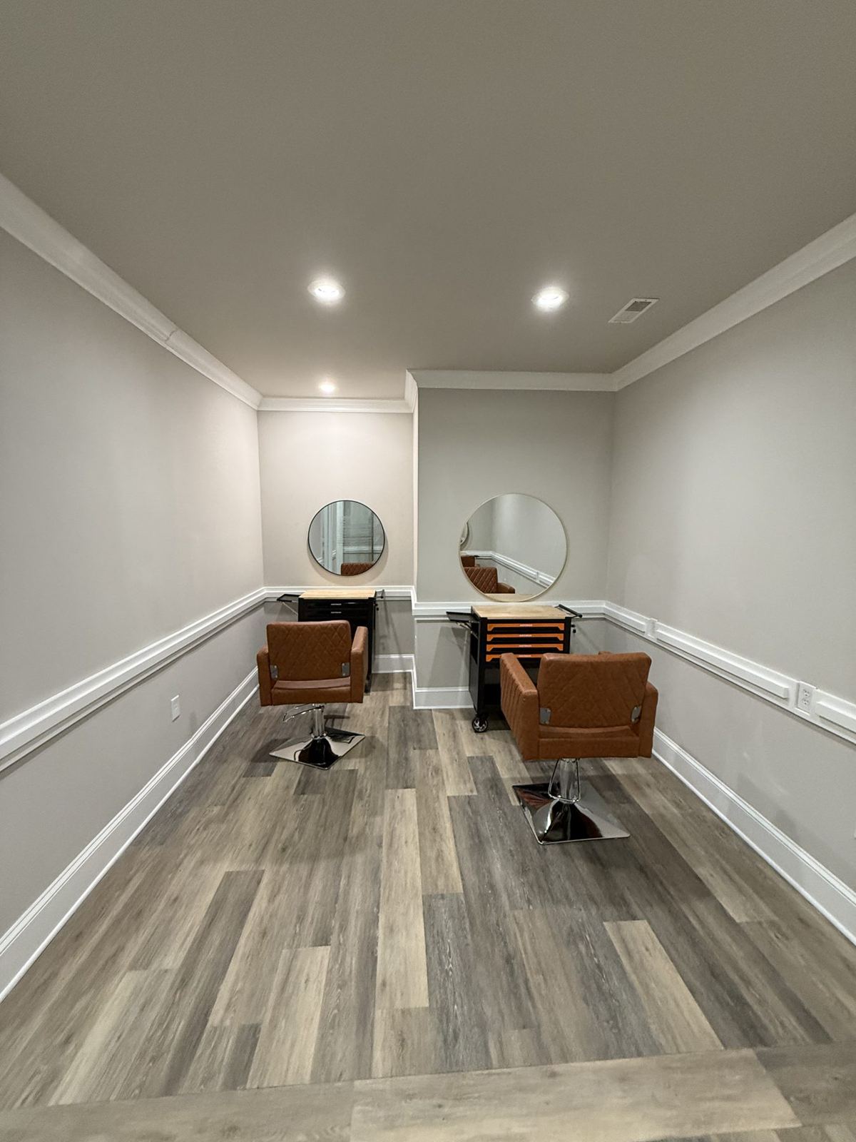 A two-chair suite